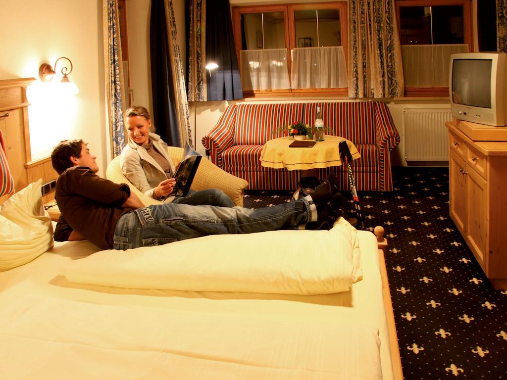Hotel Gebirgshaeusl Engedey Pokoj fotografie